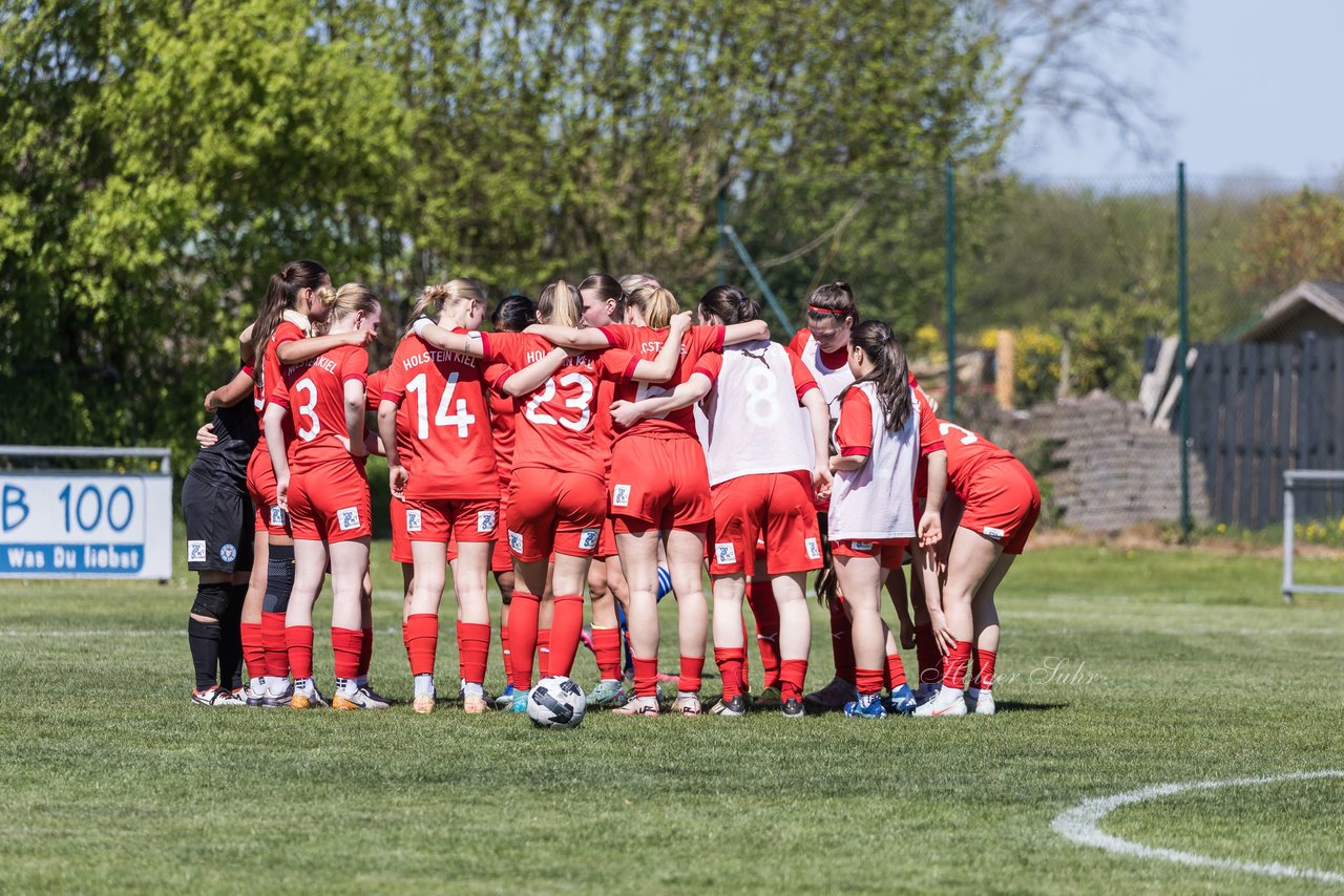 Bild 194 - F TSV Zarpen - Holstein Kiel II : Ergebnis: 2:6